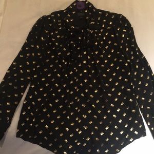 Front tie gold and black blouse
